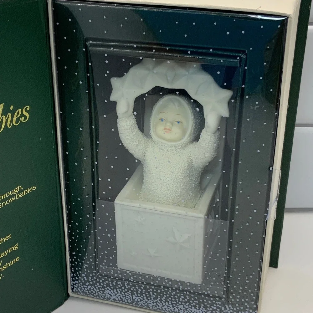 Department 56 Snowbabies A Star in‎ the Box Winter Tales Figurine 68803